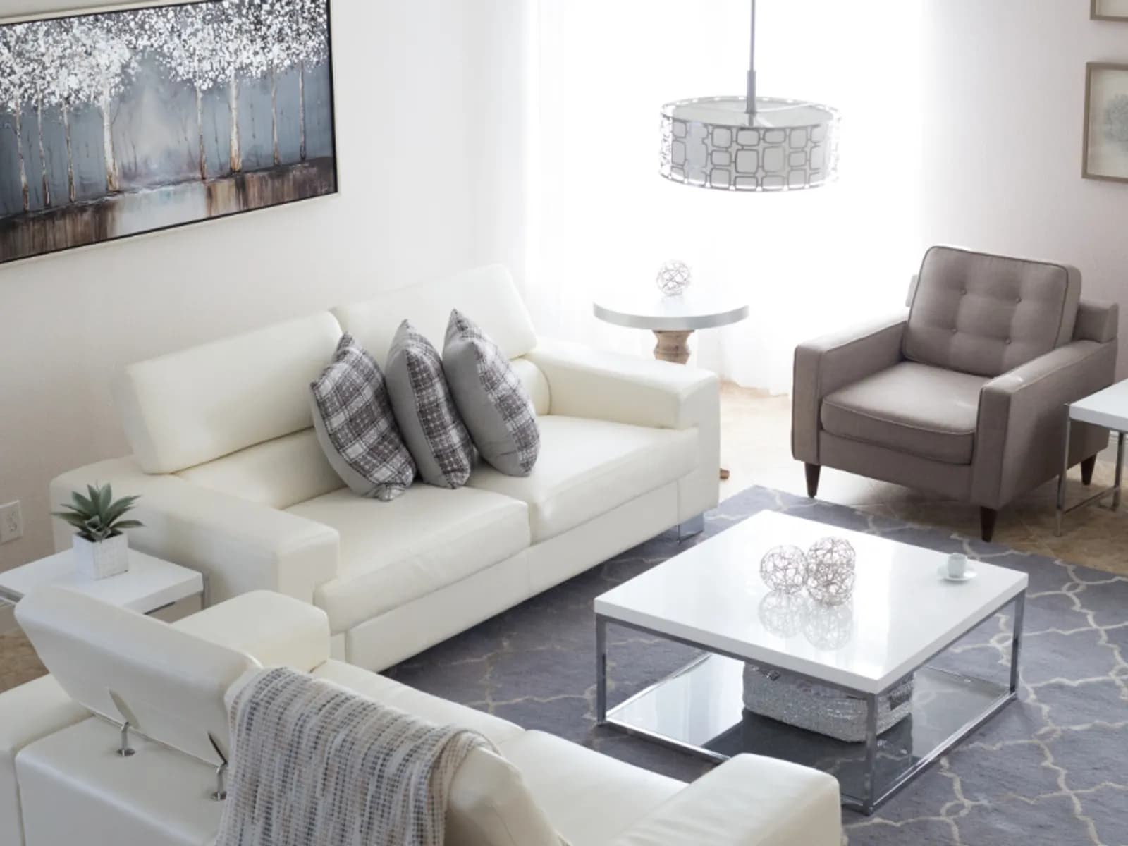 Угловой диван с механизмом «еврокнижка»